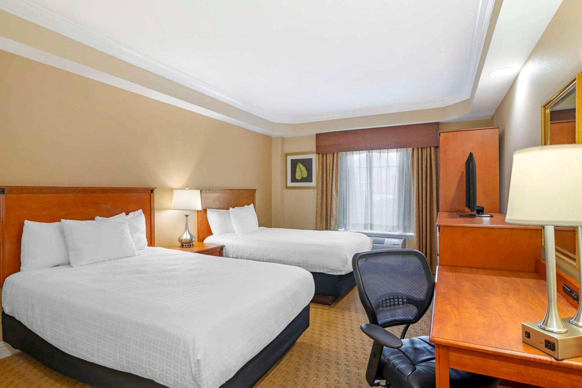 Best Western Plus Kingsland Exterior photo