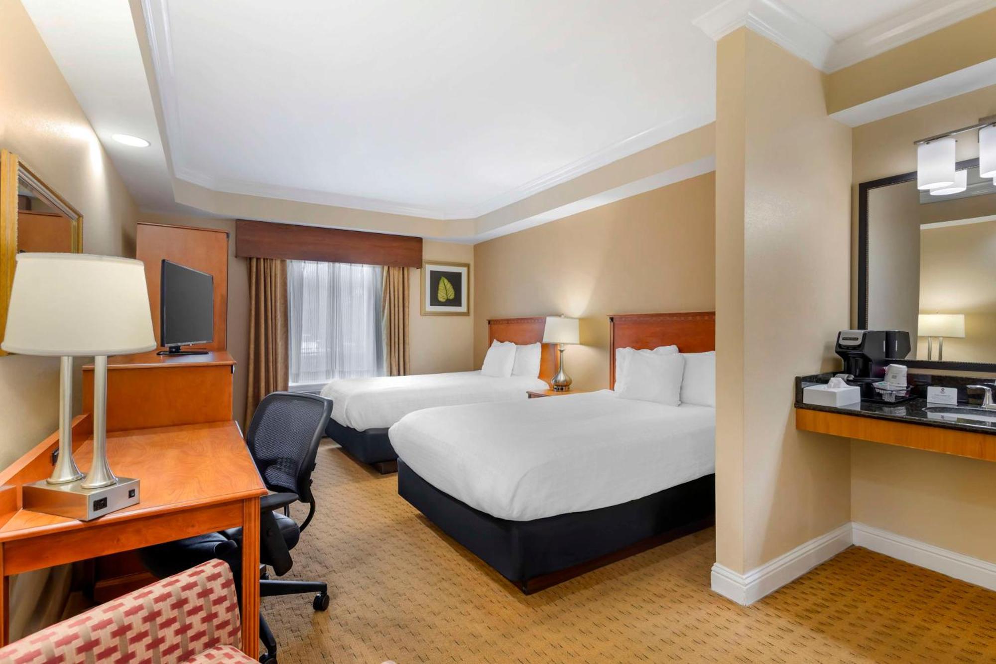 Best Western Plus Kingsland Exterior photo