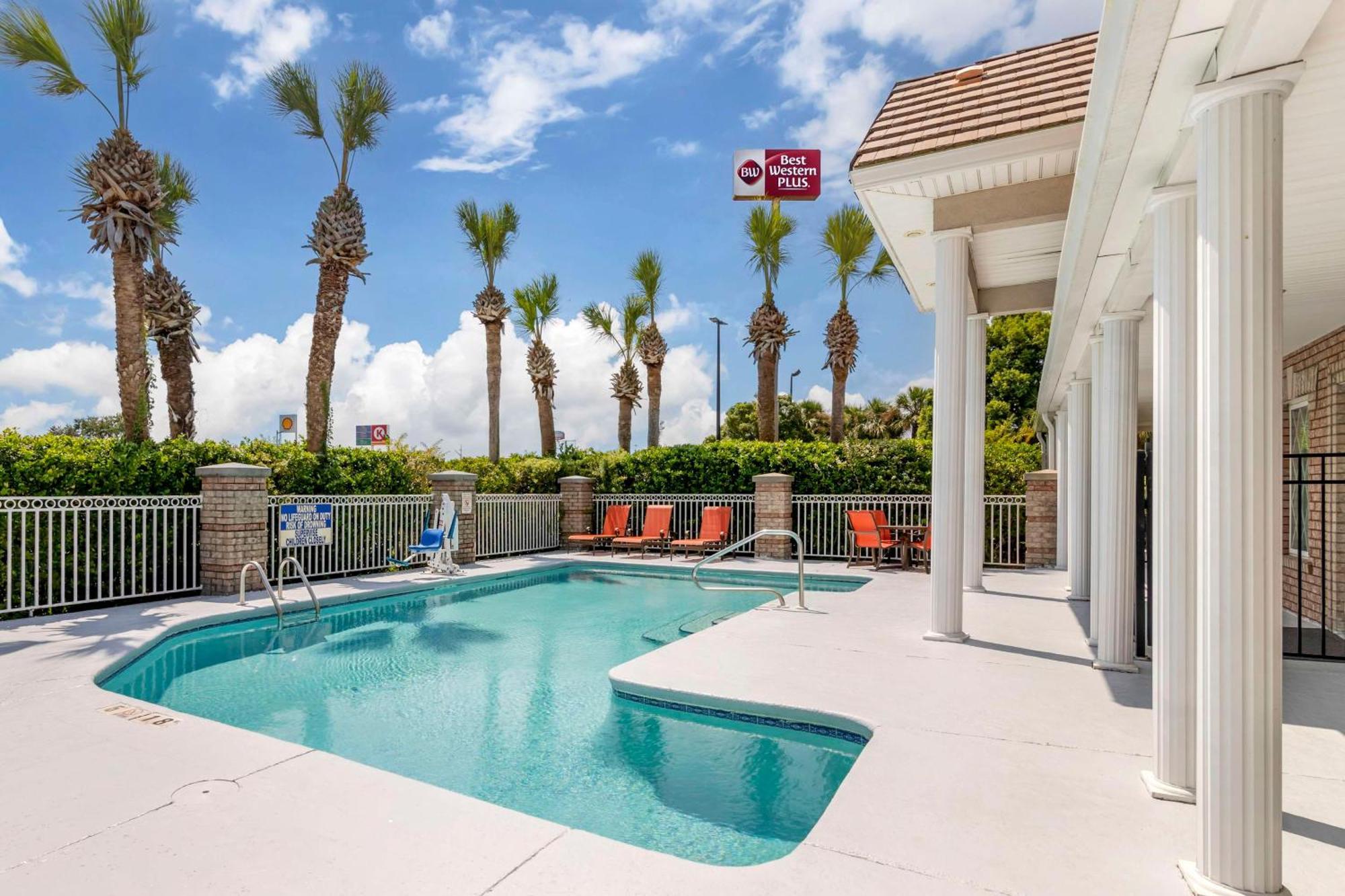 Best Western Plus Kingsland Exterior photo