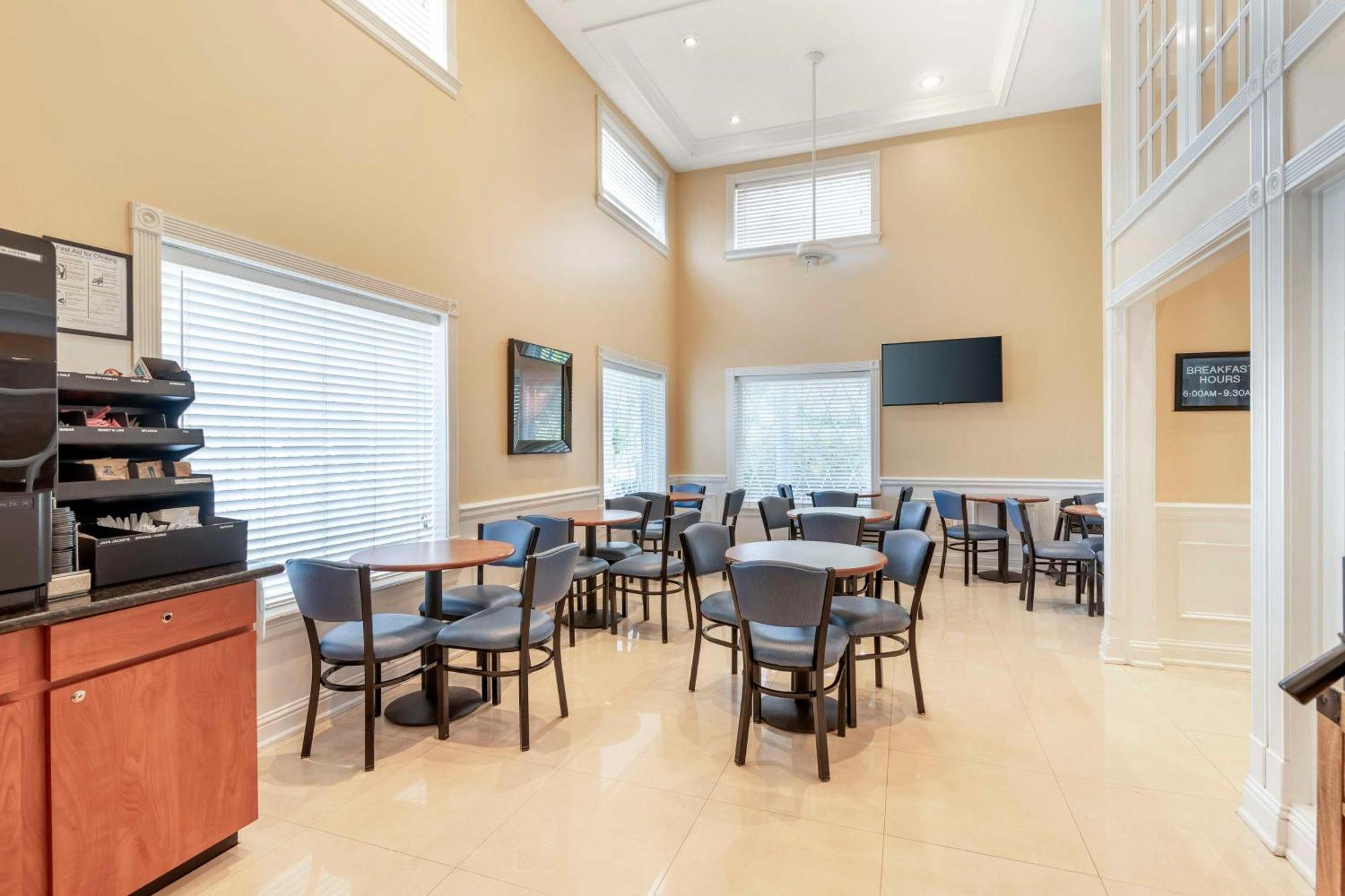 Best Western Plus Kingsland Exterior photo