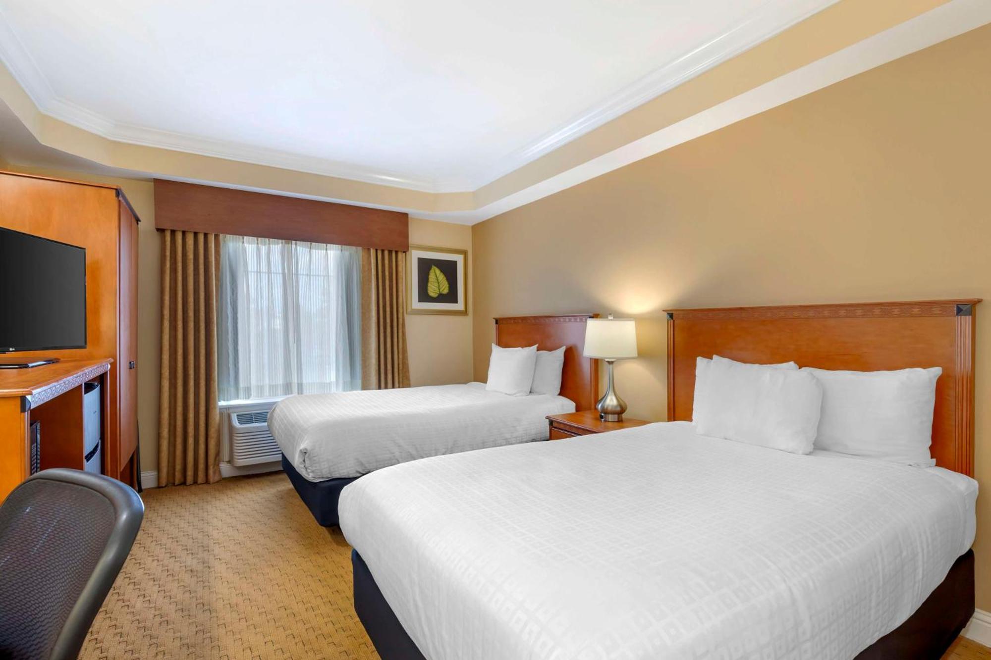 Best Western Plus Kingsland Exterior photo