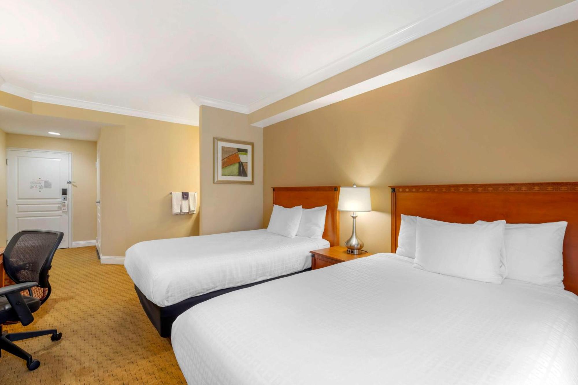Best Western Plus Kingsland Exterior photo